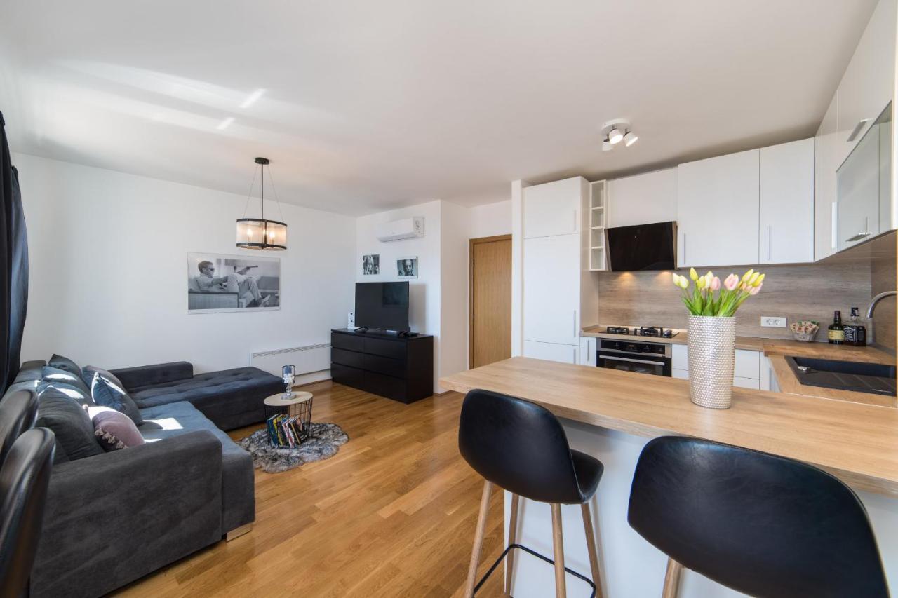 Libertas Apartman Makarska Kültér fotó